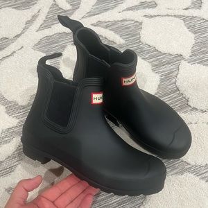Women’s Chelsea Hunter Boots
